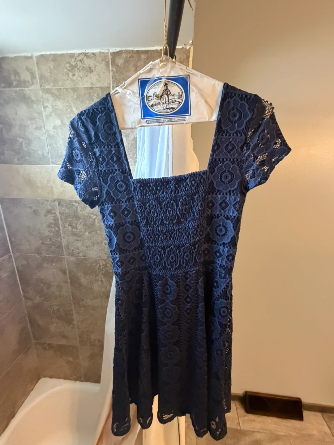 Small Navy Blue Dress Aéropostale - photo 2