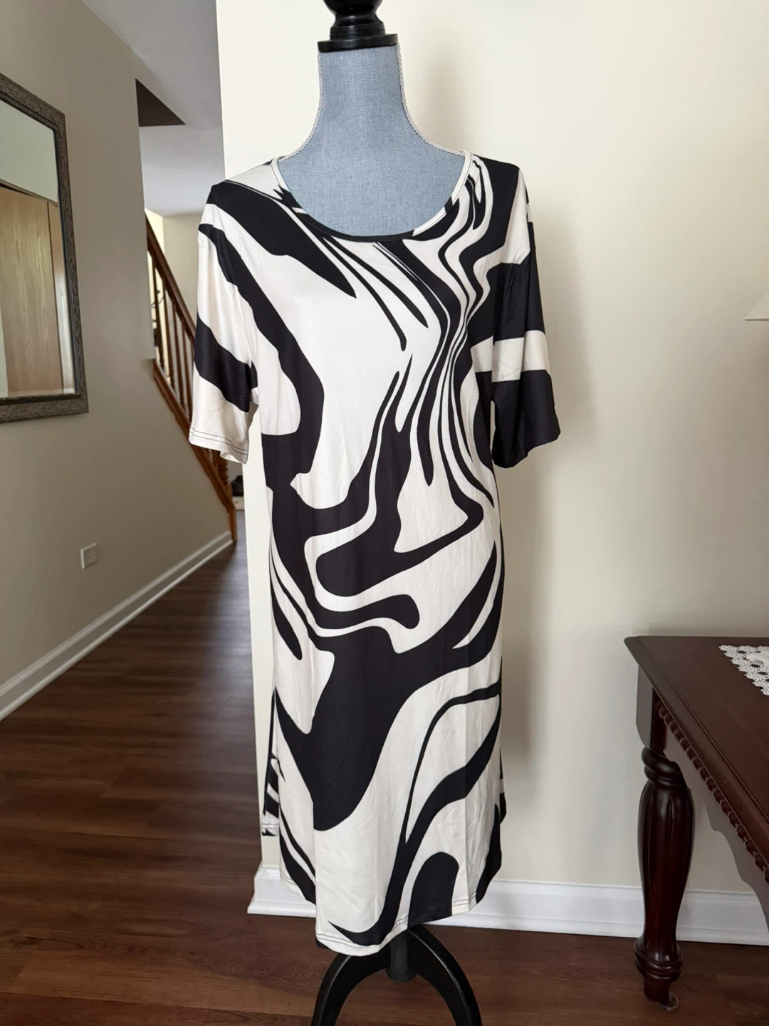 Black and White Swirl Print  Dress - XXL - photo 2