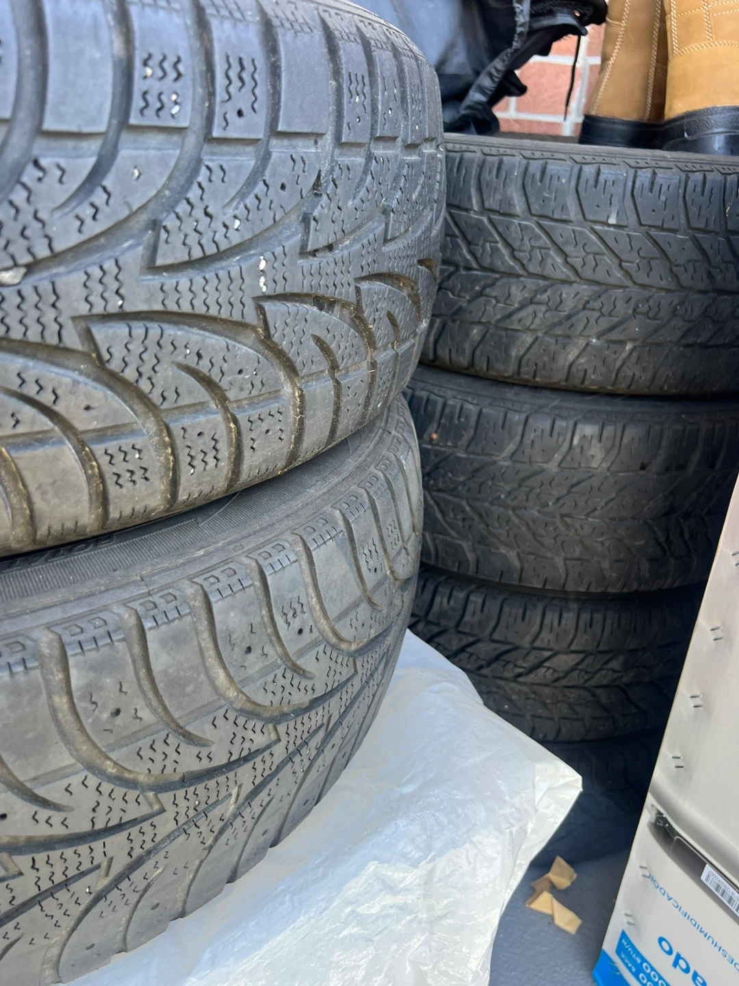 Set of 4 Tires - photo 2