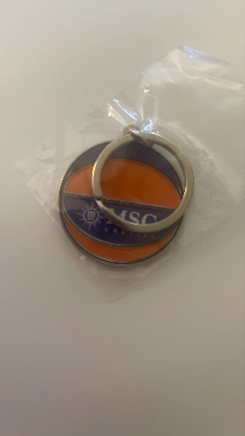 NBA New York Knicks Official Keychain from MSC Cruises - photo 2
