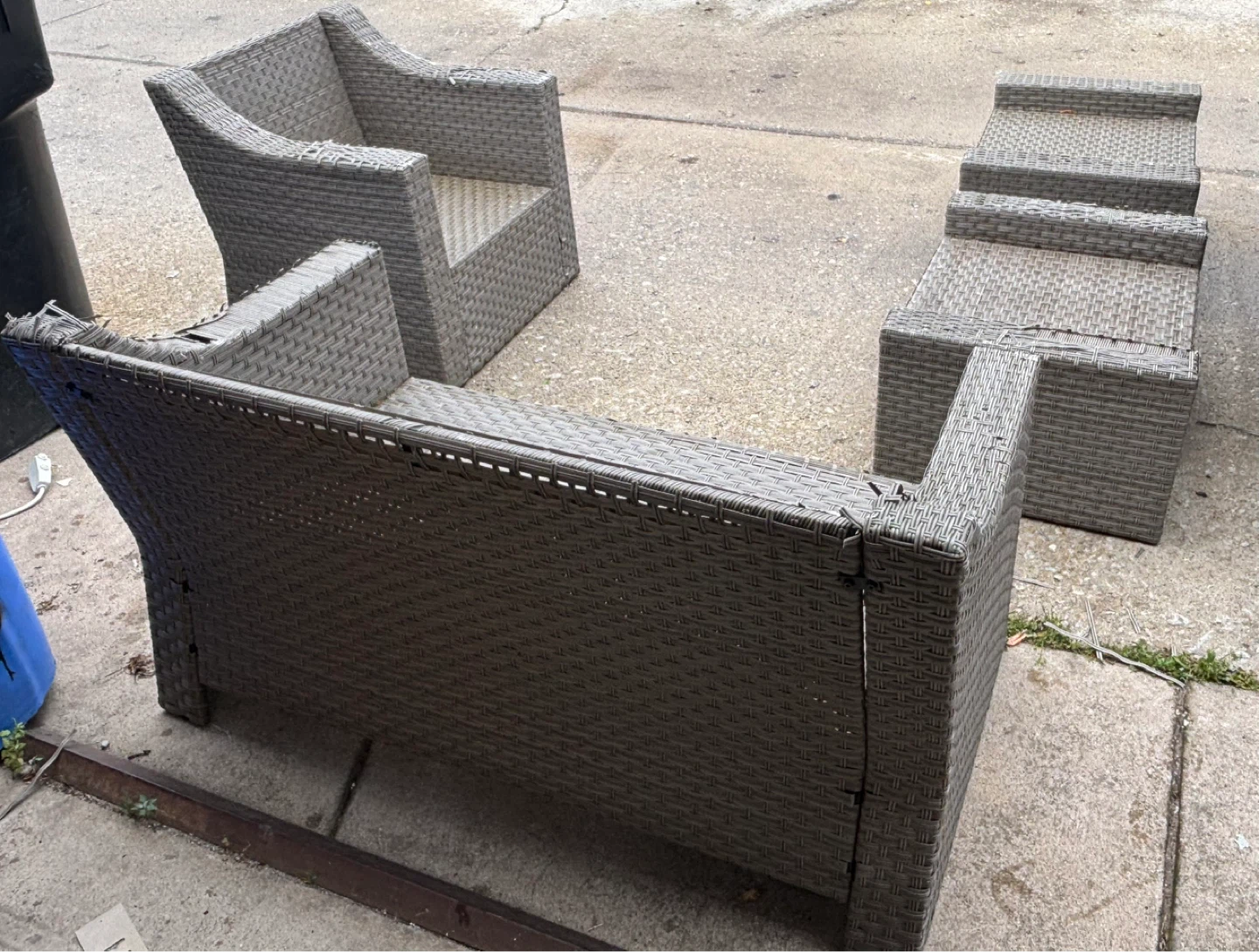 Wicker Outdoor Furniture Set - photo 2