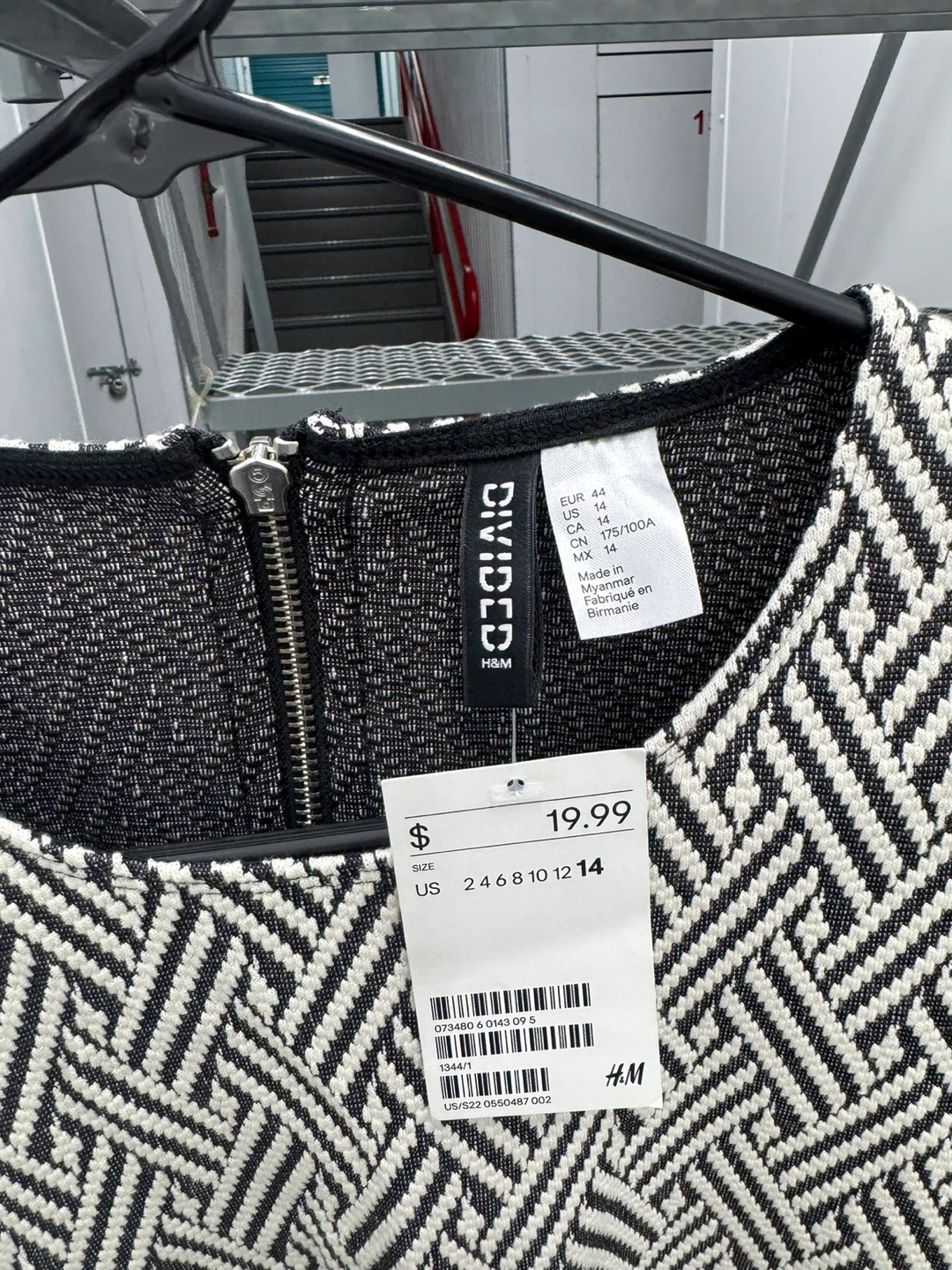 Divided H&M Dress Black White Geometric Pattern Size US 10/12 - photo 3