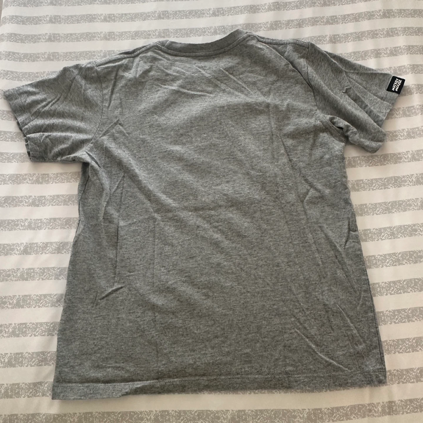 Disney Mickey Mouse Graphic T-Shirt Size S - photo 2