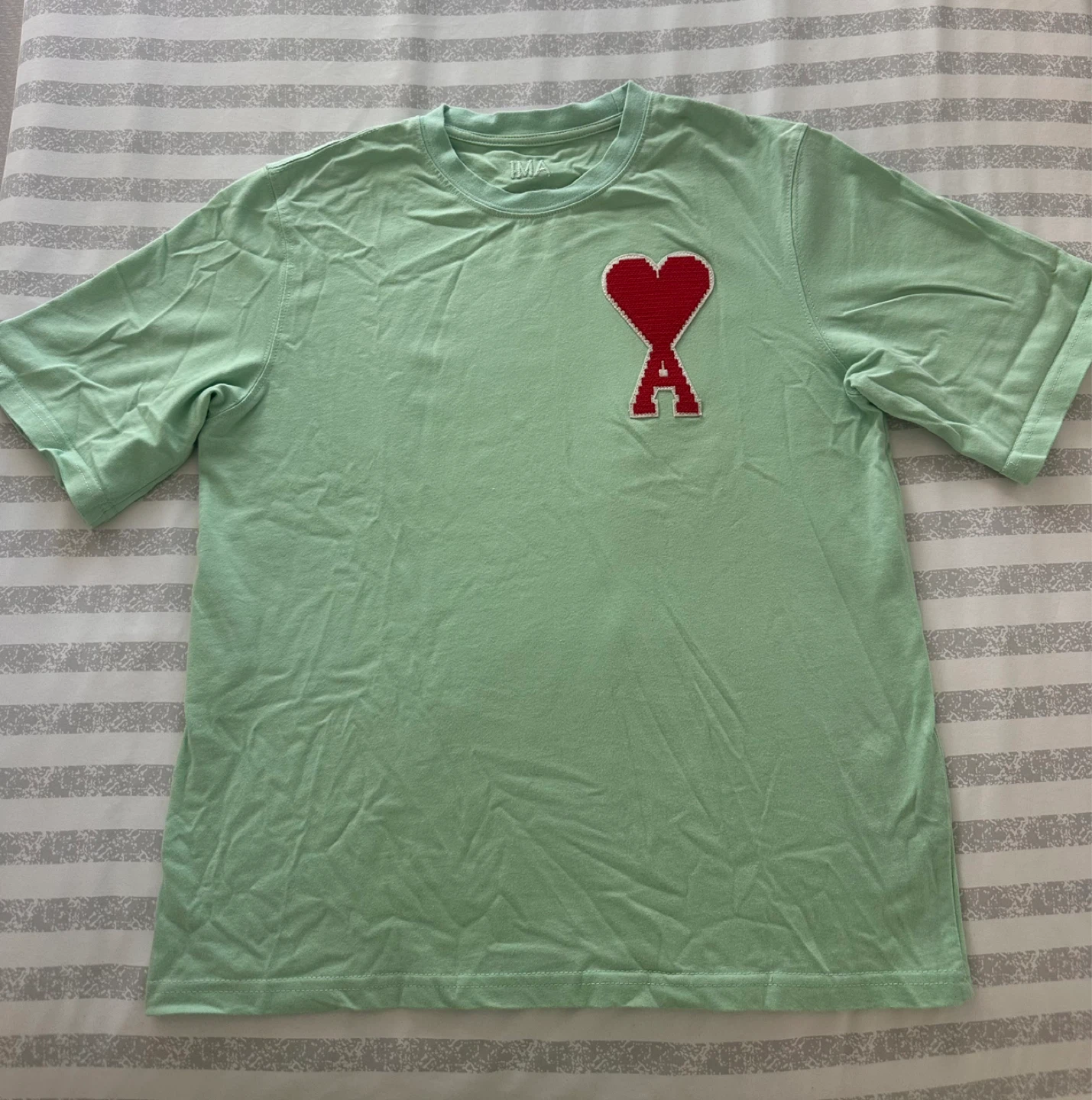 Light green T-Shirt Size S-M