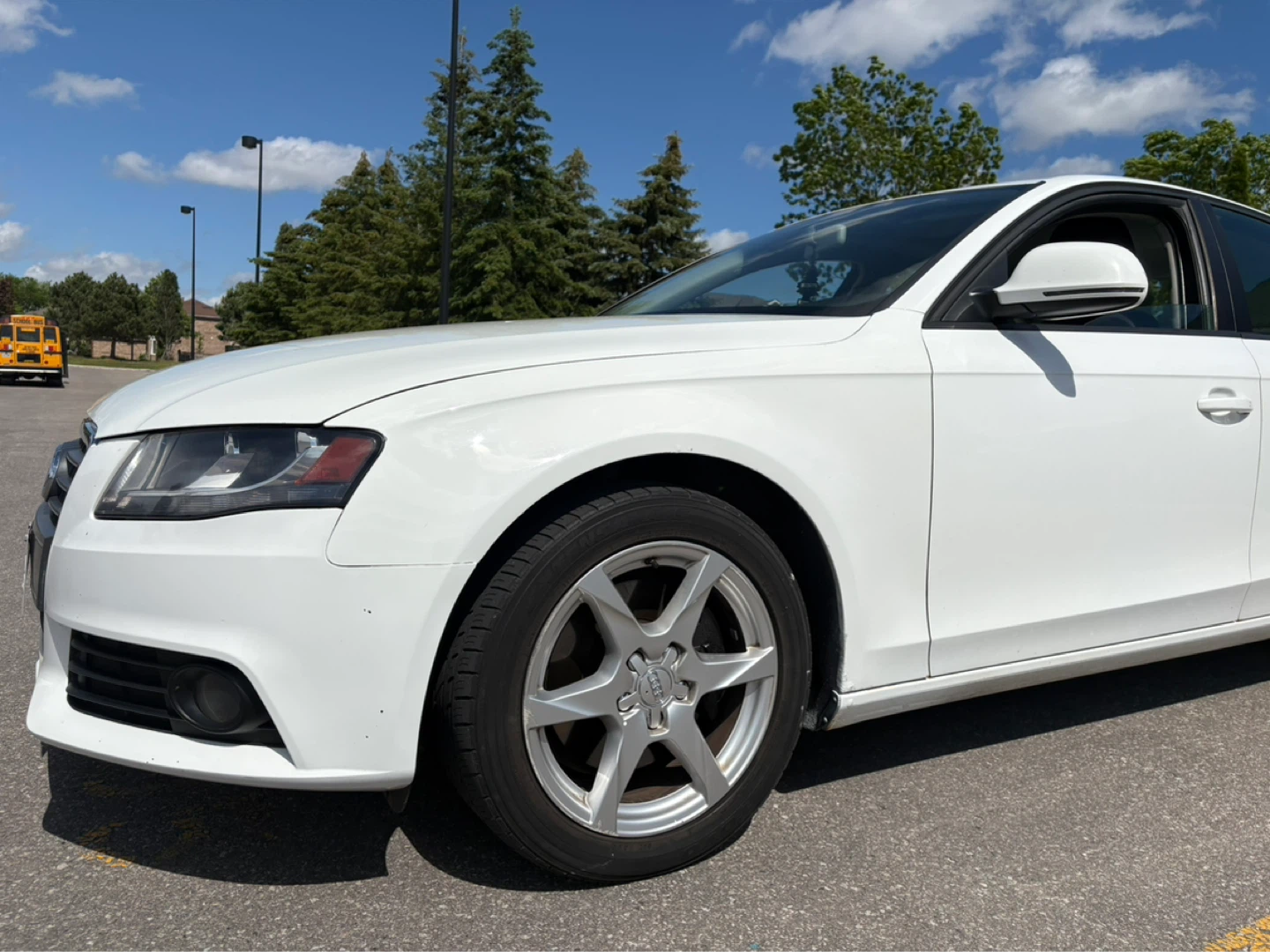 2011 Audi A4 w/ S package interior - photo 5