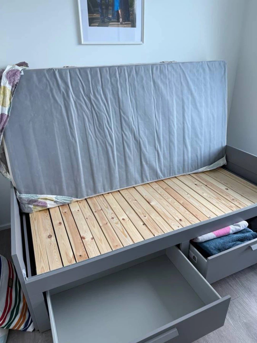 Like new Brimnes Daybed *FREE DELIVERY - photo 3