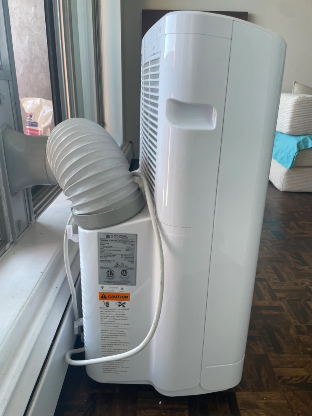 Portable Room Air Conditioner APWA14YBMWL1 - photo 3
