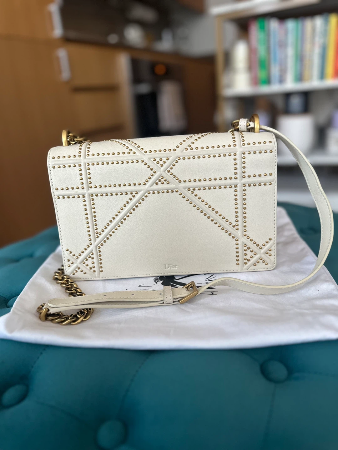 White Off Cream Studded Real Leather Shoulder Bag - photo 3
