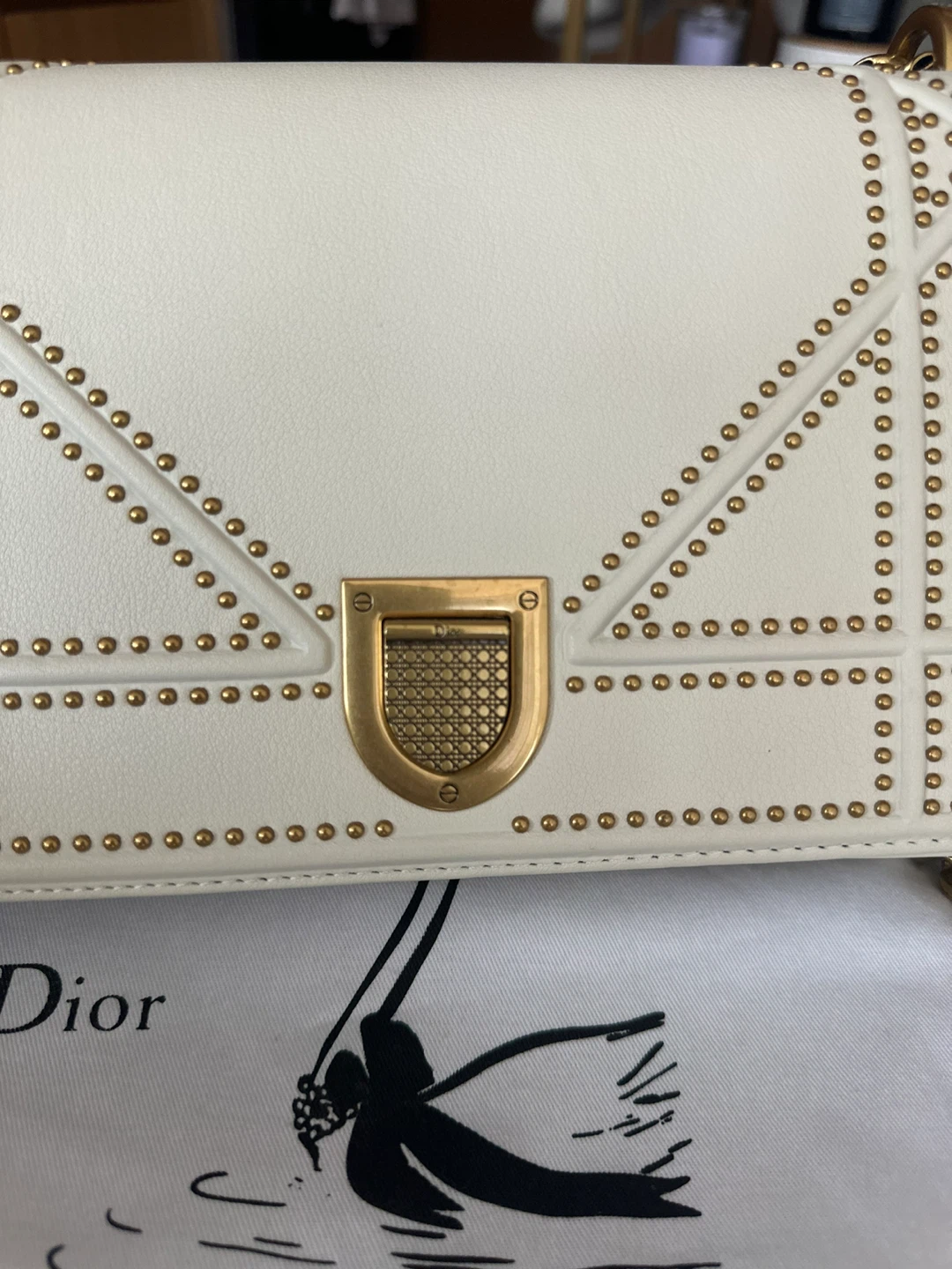 White Off Cream Studded Real Leather Shoulder Bag - photo 2