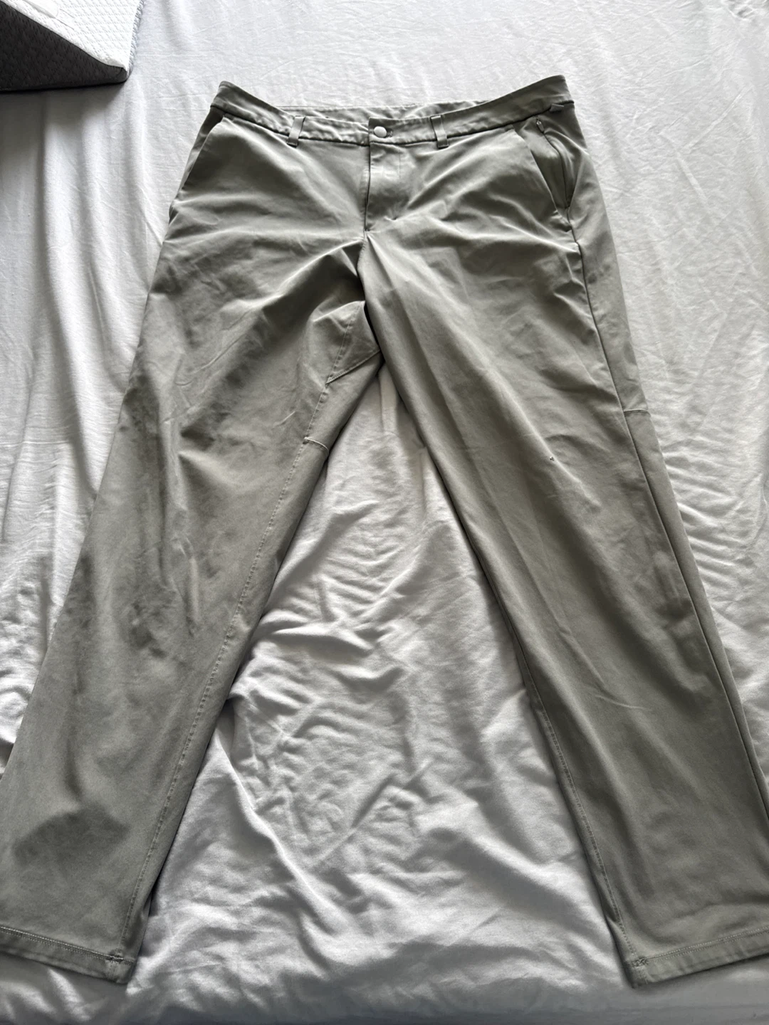 Lululemon Men’s Commission Slim-Fit Pant Warpstreme - Green