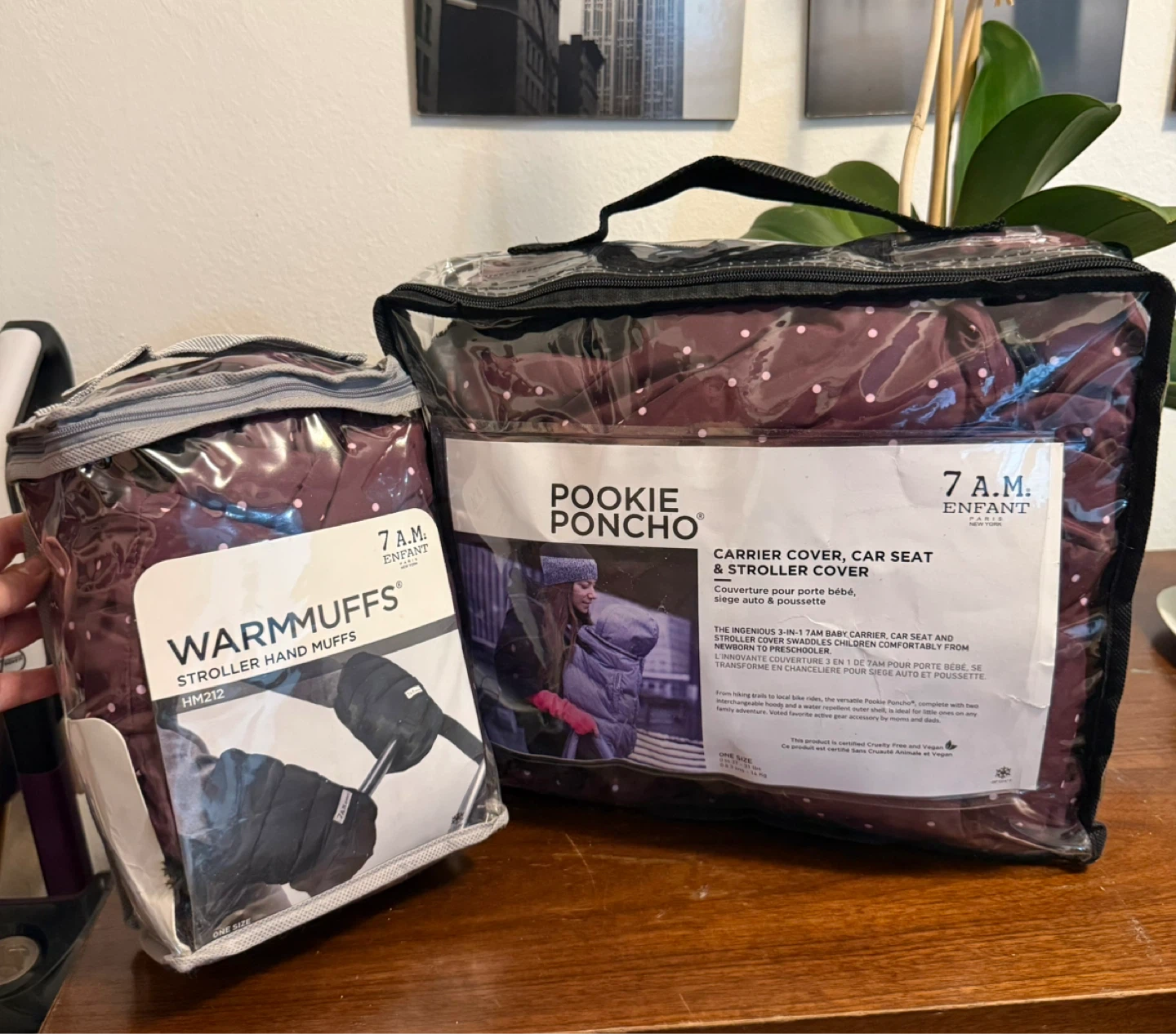 7 A.M. Enfant Pookie Poncho & Warmuffs Stroller Cover