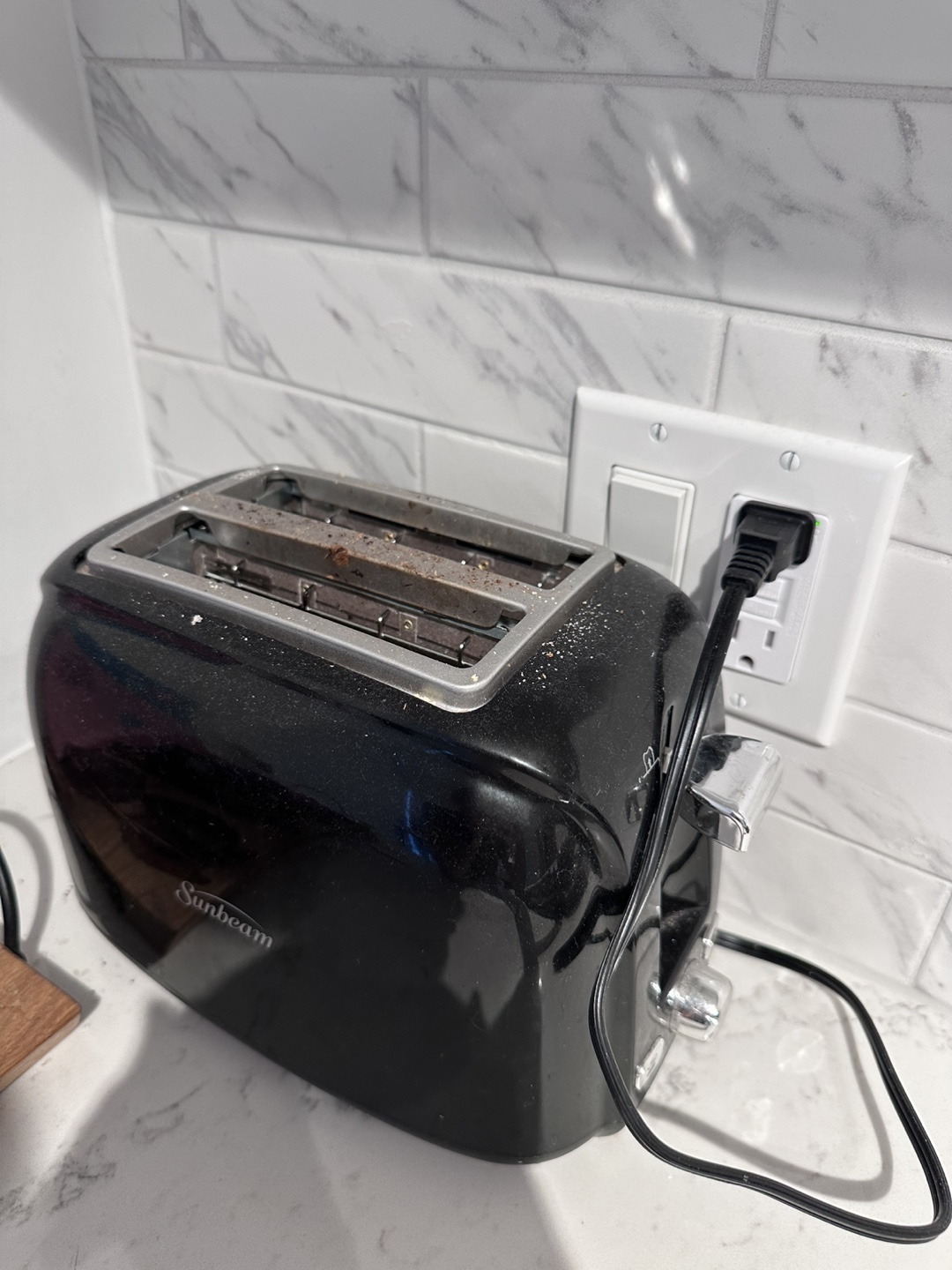 Black Sunbeam 2-Slice Toaster