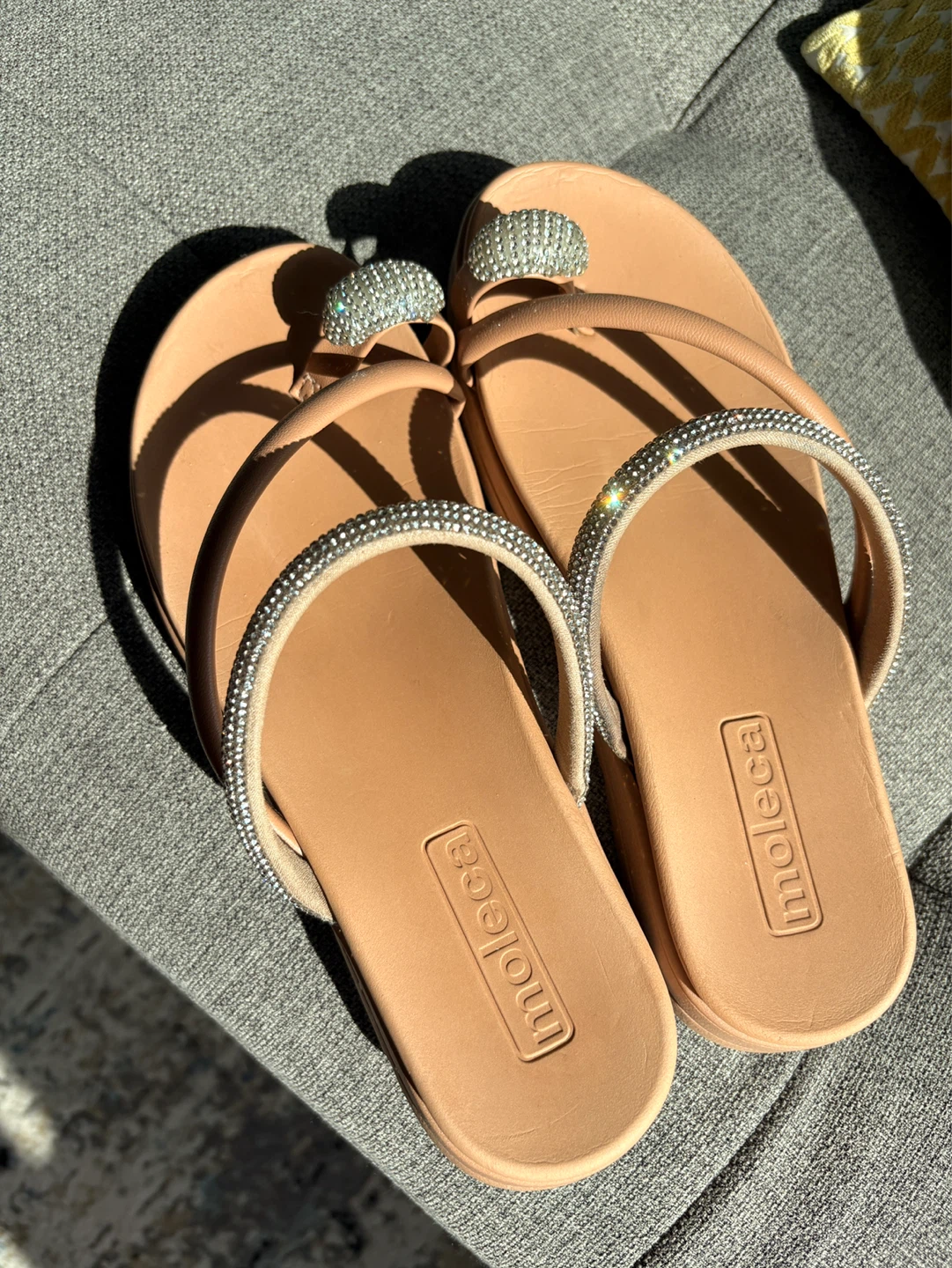 Moleca Rhinestone Flat Sandals