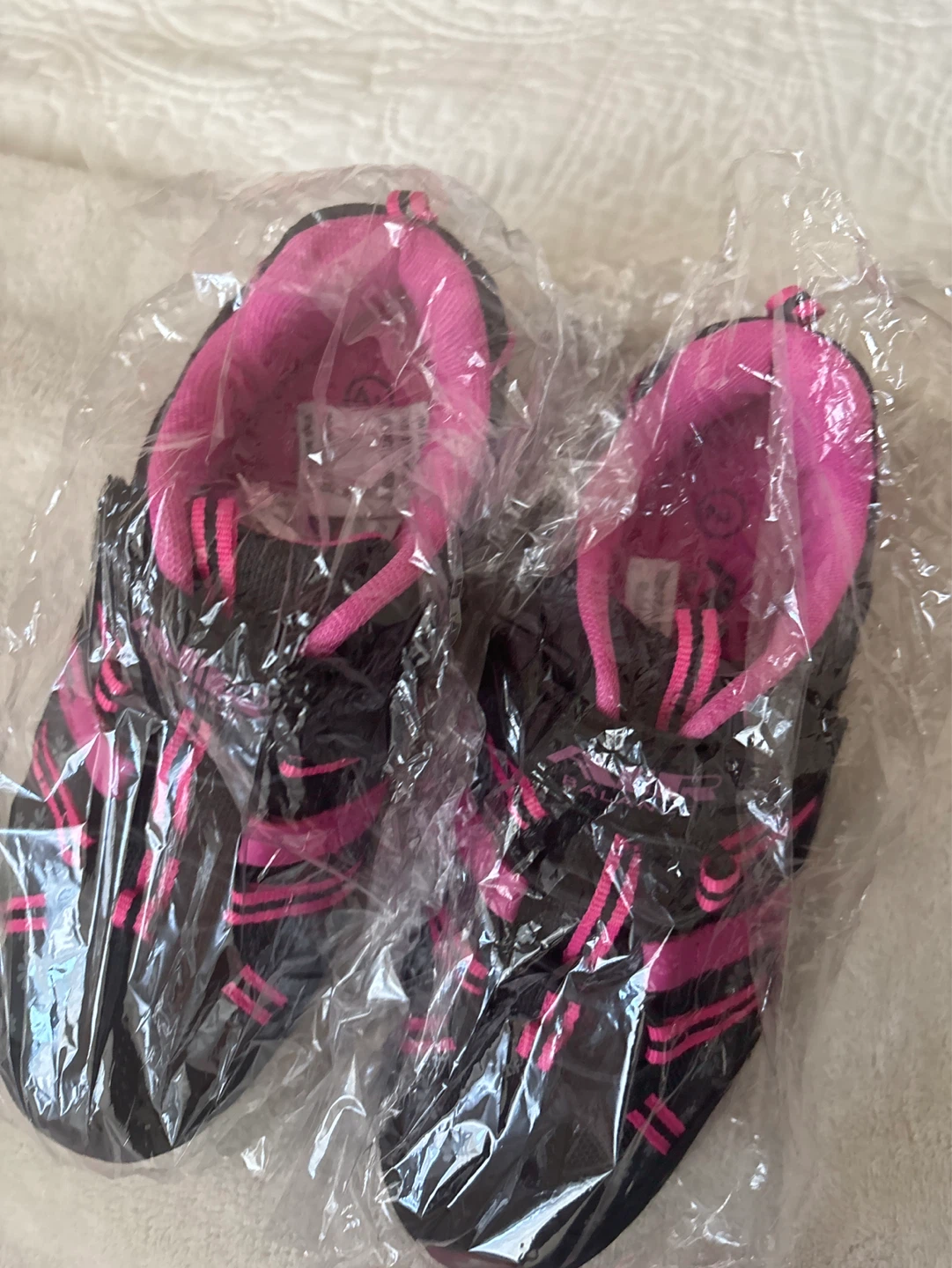New Girls Black and Pink Running Shoes - photo 5