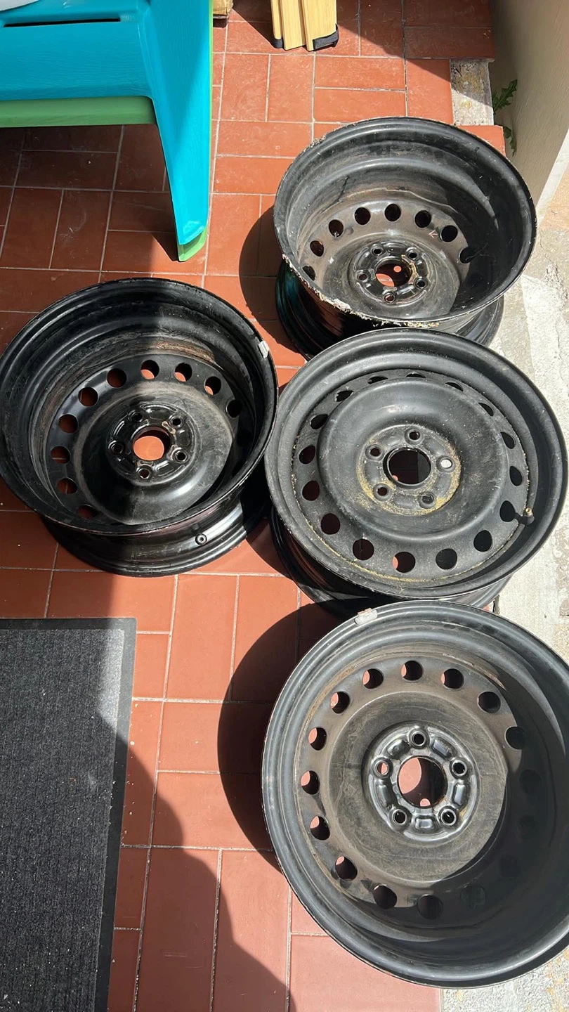 Set of 4 Steel Rims - photo 2