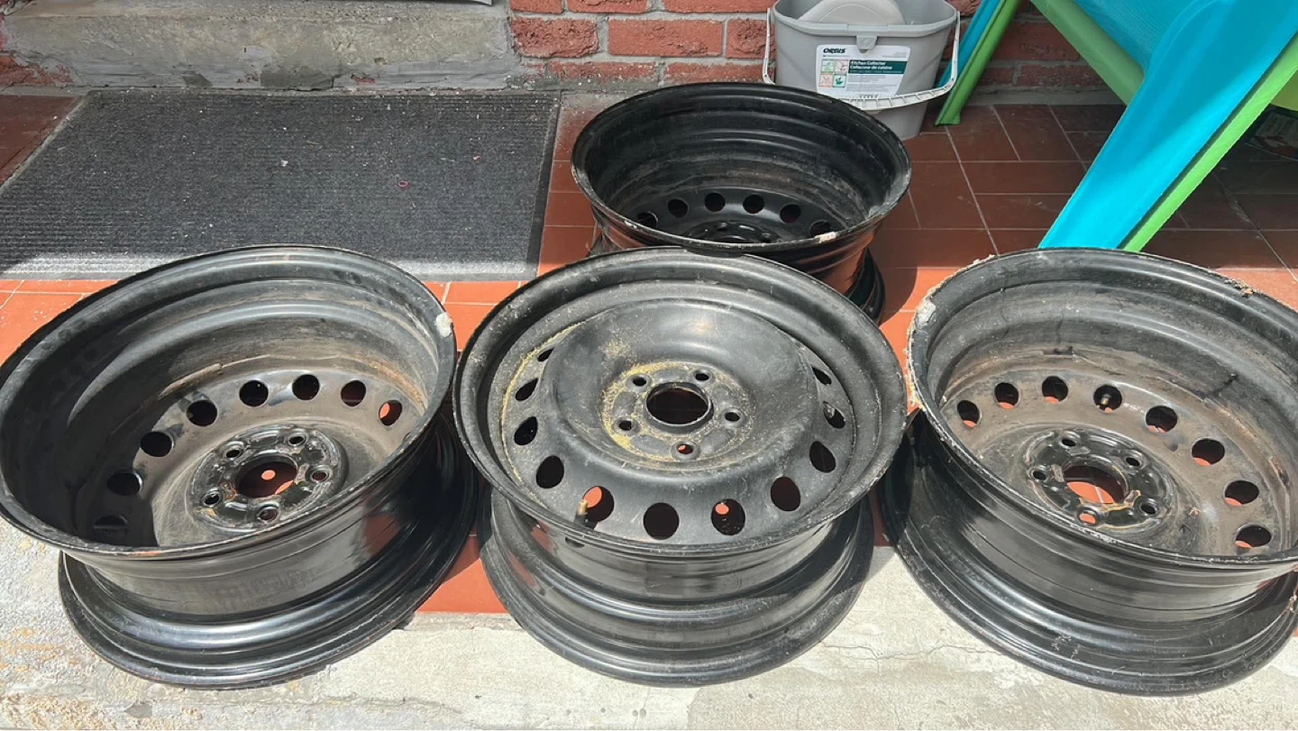 Set of 4 Steel Rims - photo 3