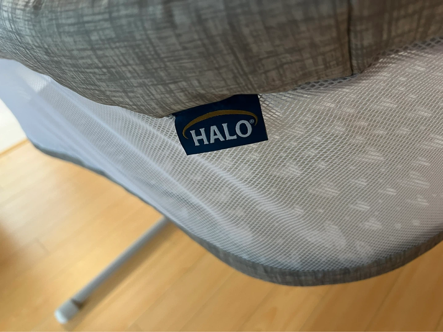 HALO Bassinest Swivel Sleeper - photo 4