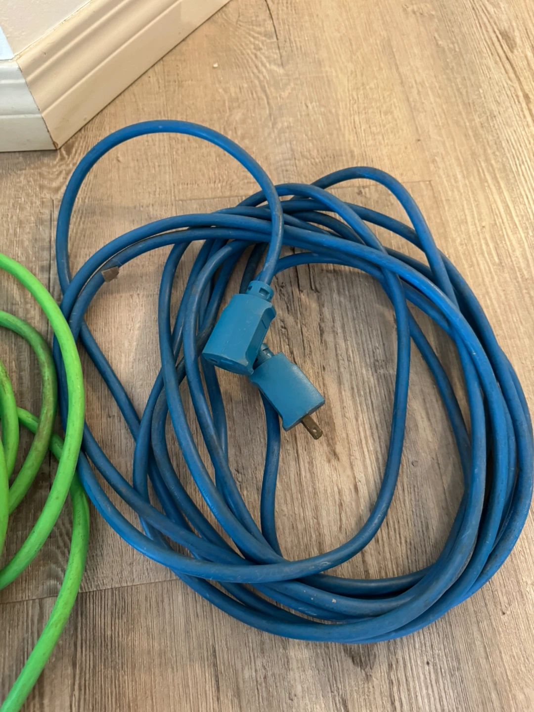 Green and Blue Extension Cords - photo 3