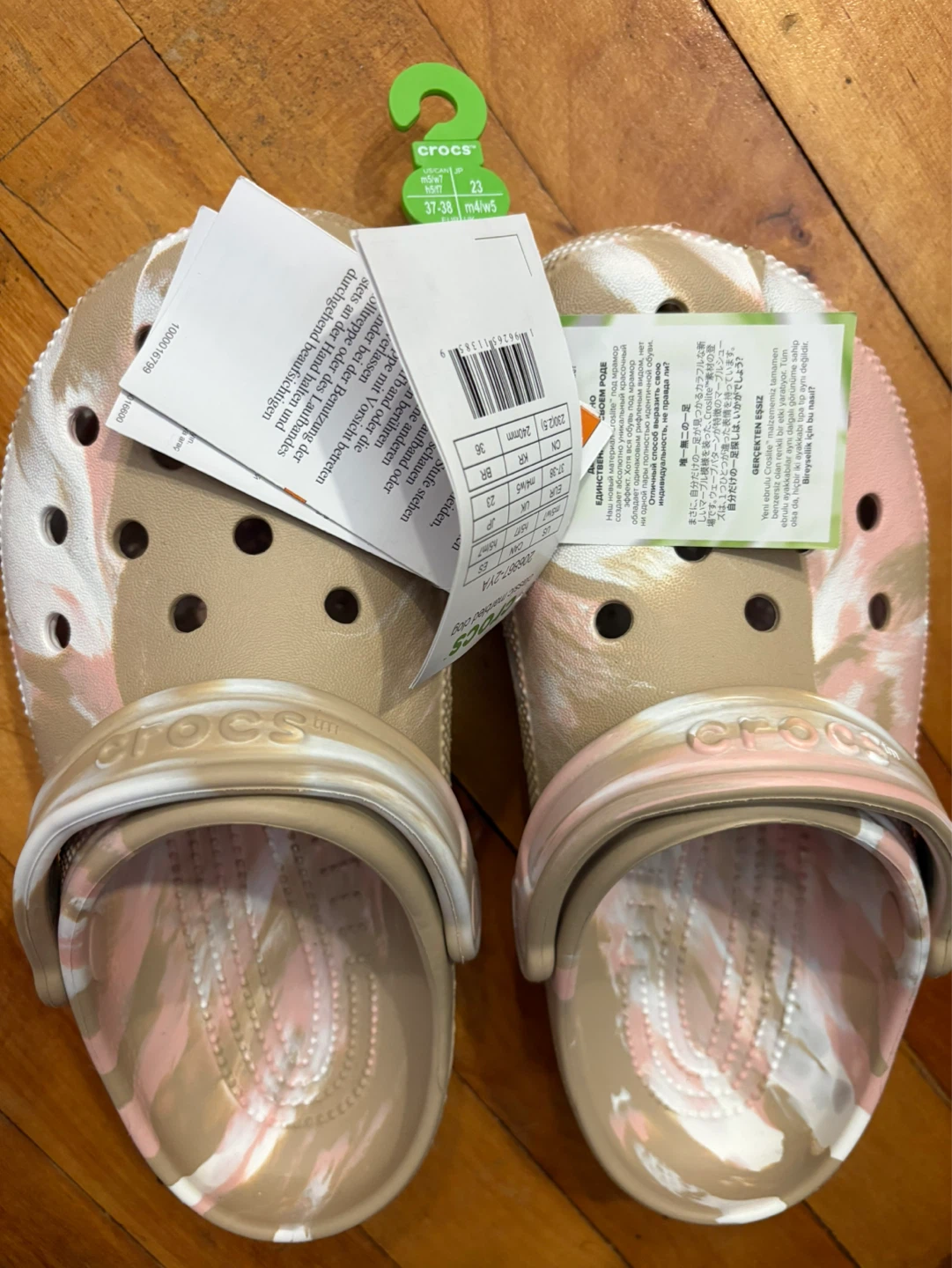 Marbled Crocs 5 Men’s/7 Women’s