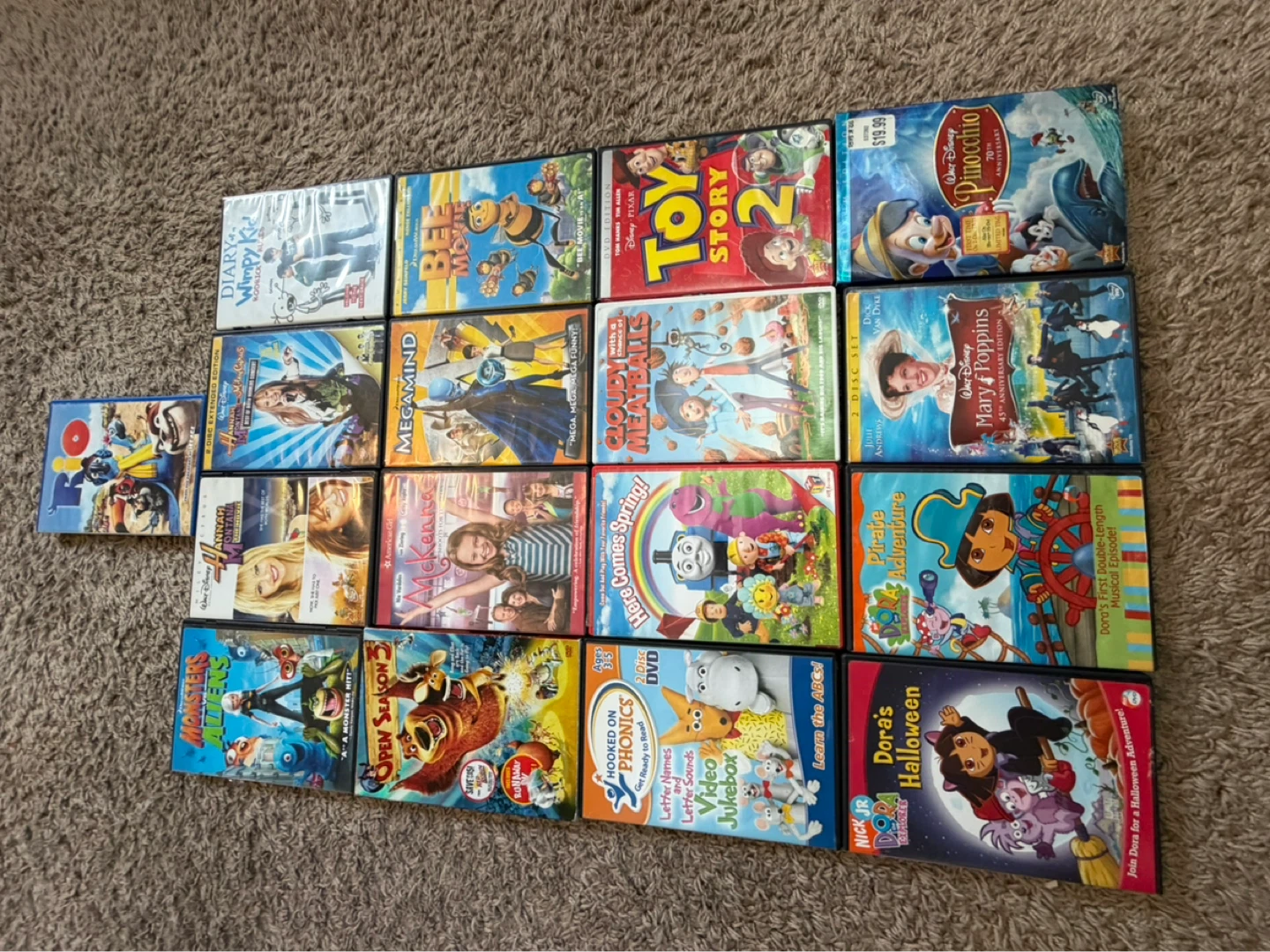 17 Children's DVDs - Disney, DreamWorks & More - photo 2