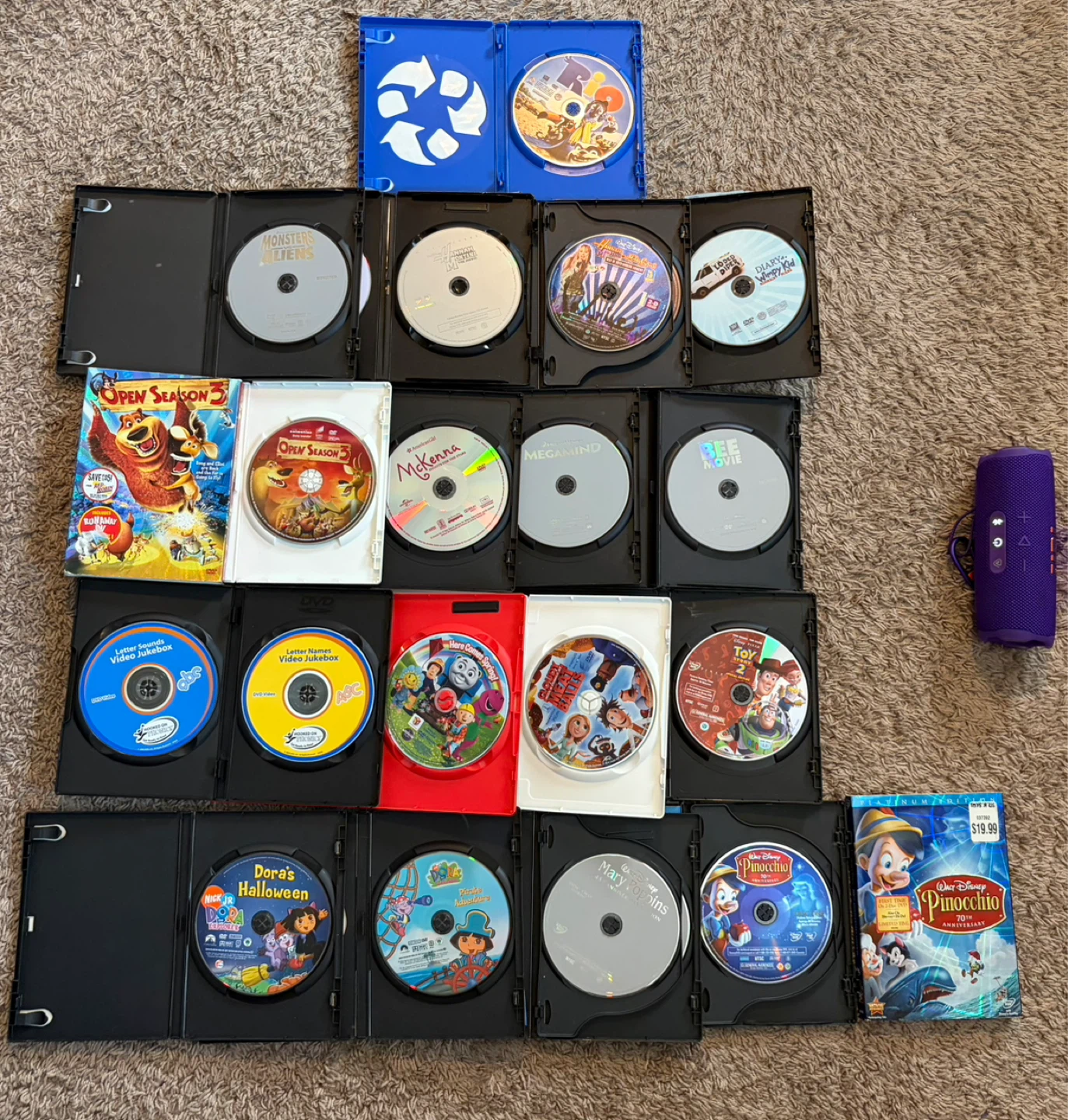 17 Children's DVDs - Disney, DreamWorks & More - photo 3