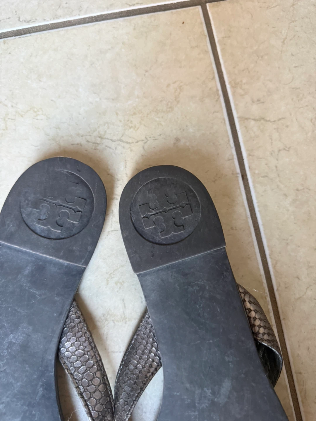 Tory Burch Flip Flops - photo 4