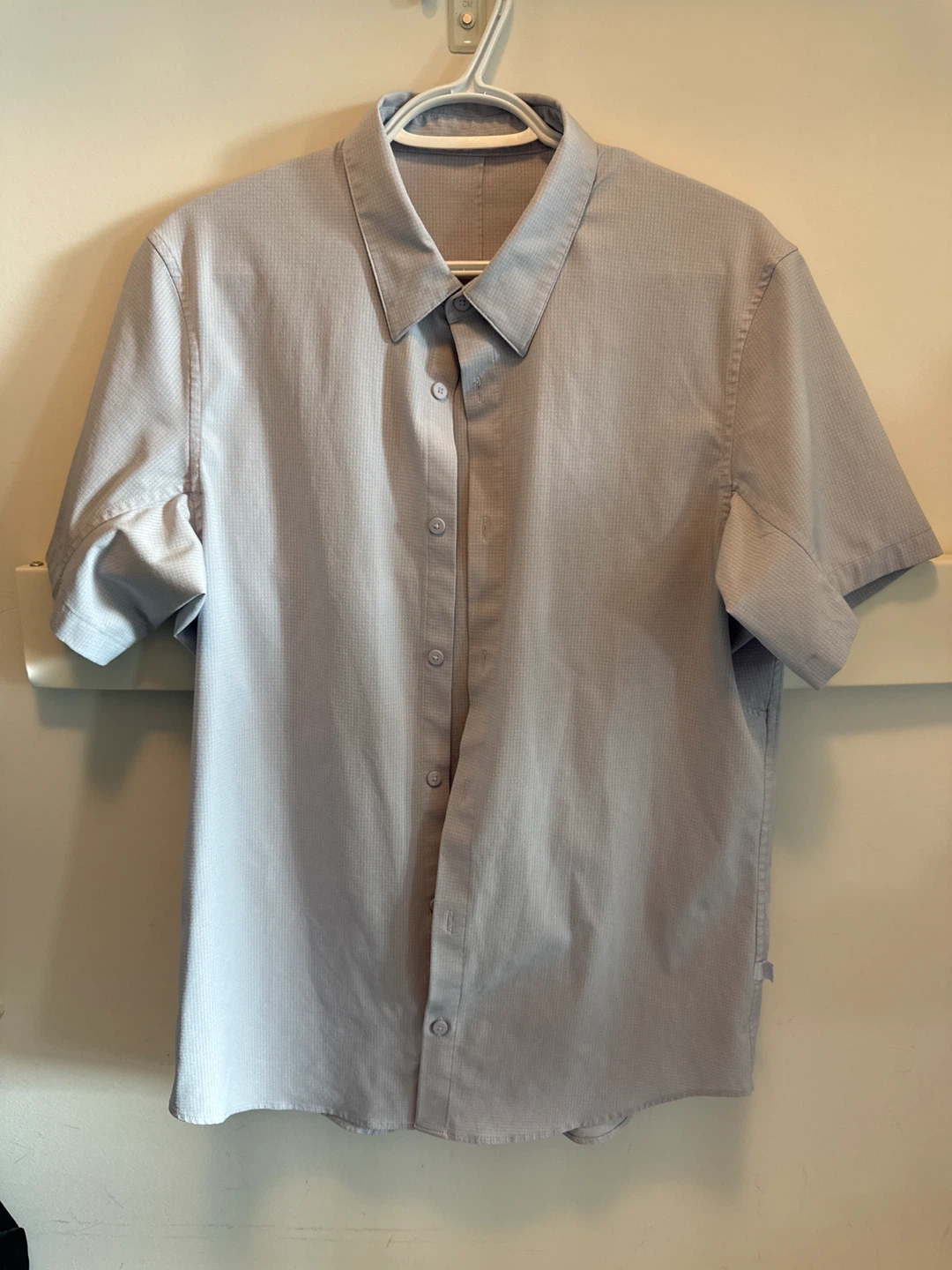 Lululemon Men’s Commission Short Sleeve Shirt Large - Blue