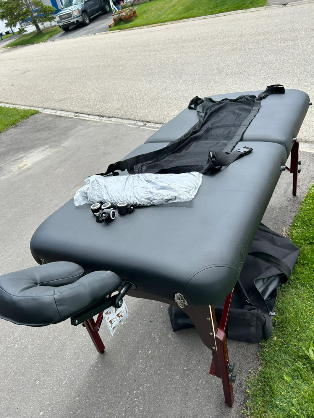 Body Choice Deluxe Portable Massage Table