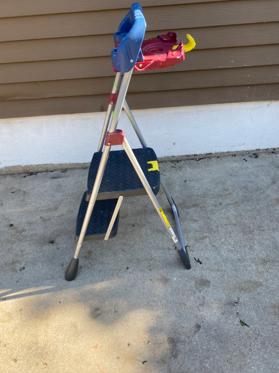 Step Stool with Handle - photo 2
