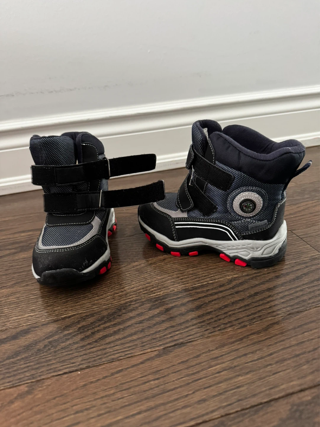 Kids Winter Boots - Size 8-9/ 14-15cm - photo 2