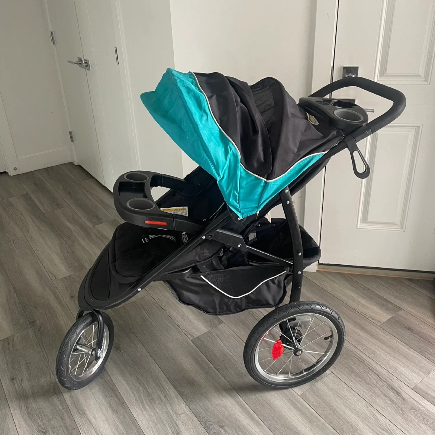 Baby Jogging Stroller - photo 2
