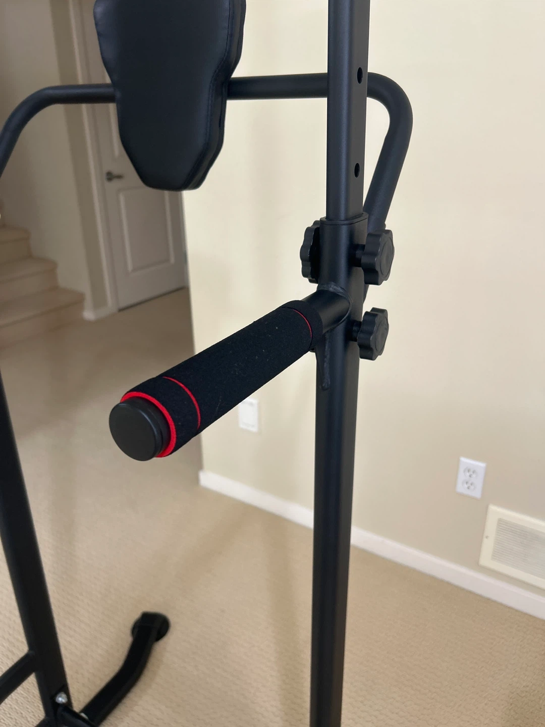 Pull Up and Dip Station - photo 3