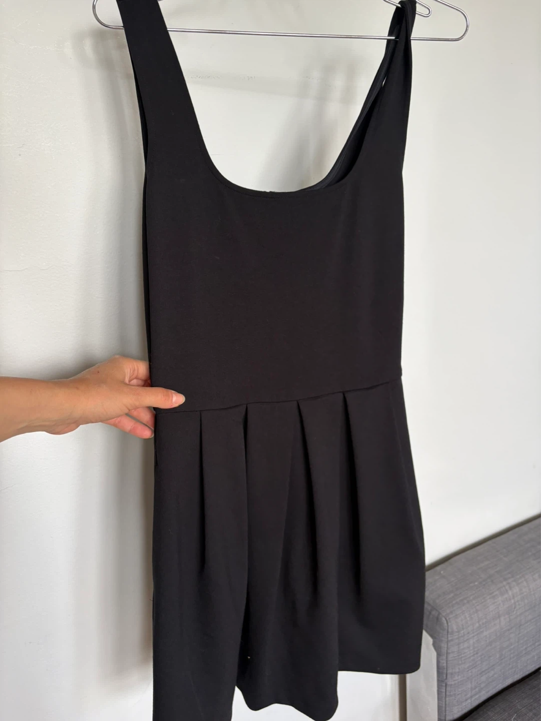 Sunday Best Black Pleated Dress M - photo 3