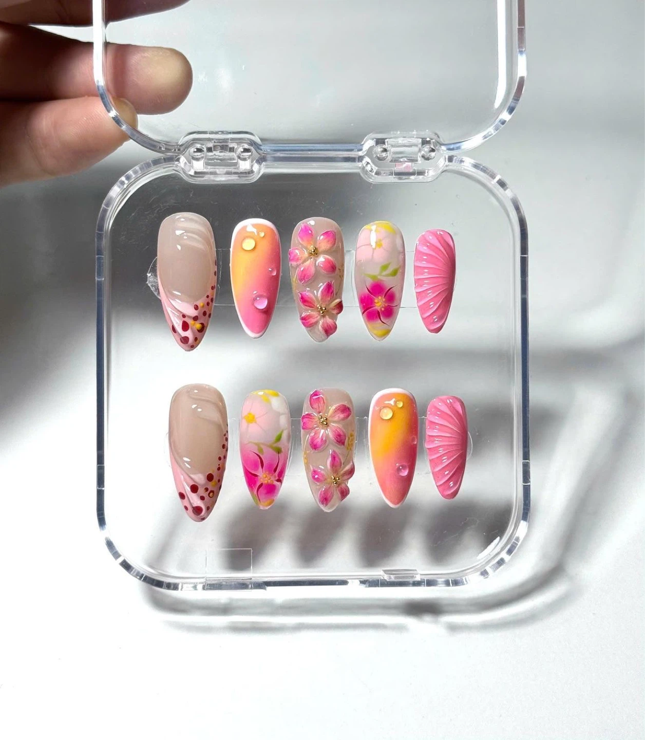 Press on nails - photo 2