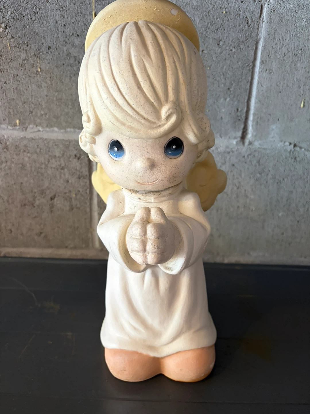 Precious Moments Angel Figurine 1998 - photo 4