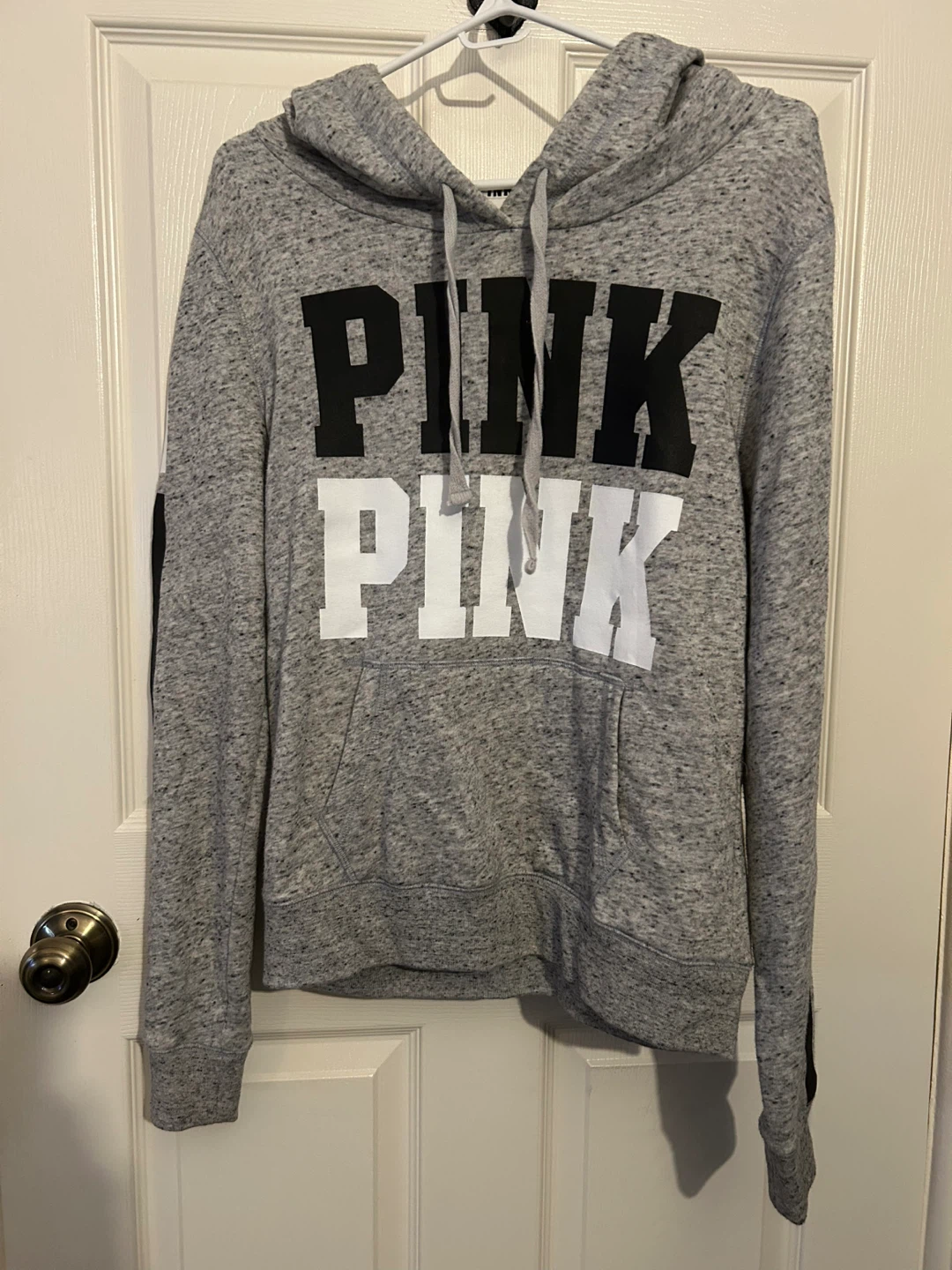 Pink Victoria secret hoodie M