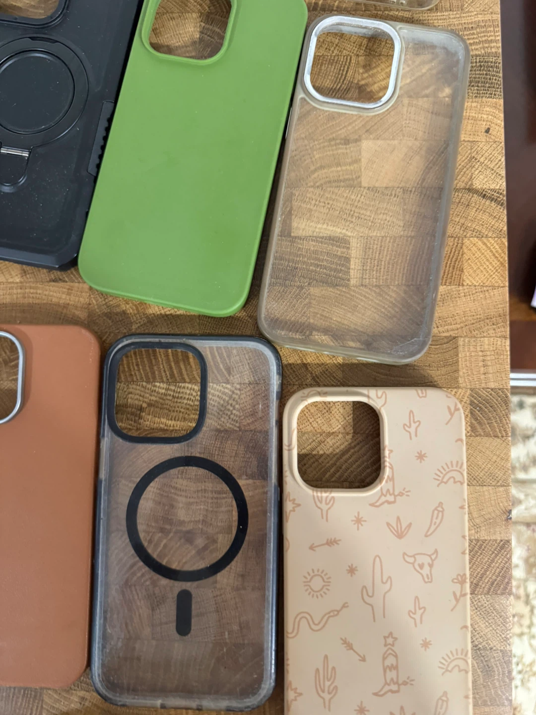 Cases iPhone 14 Pro Max - photo 4