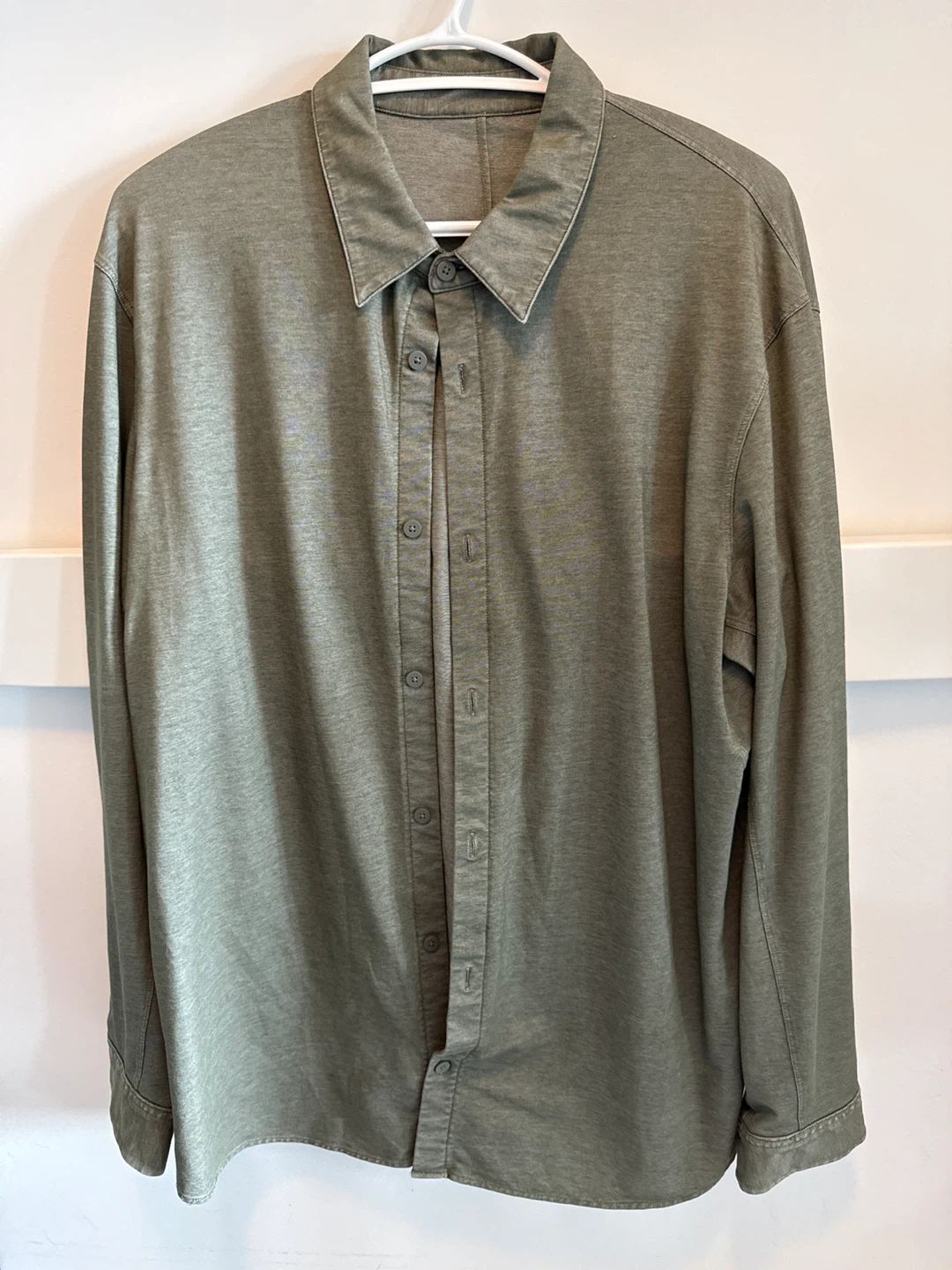 Lululemon Men’s Commission Long-Sleeve Shirt  Large - Green