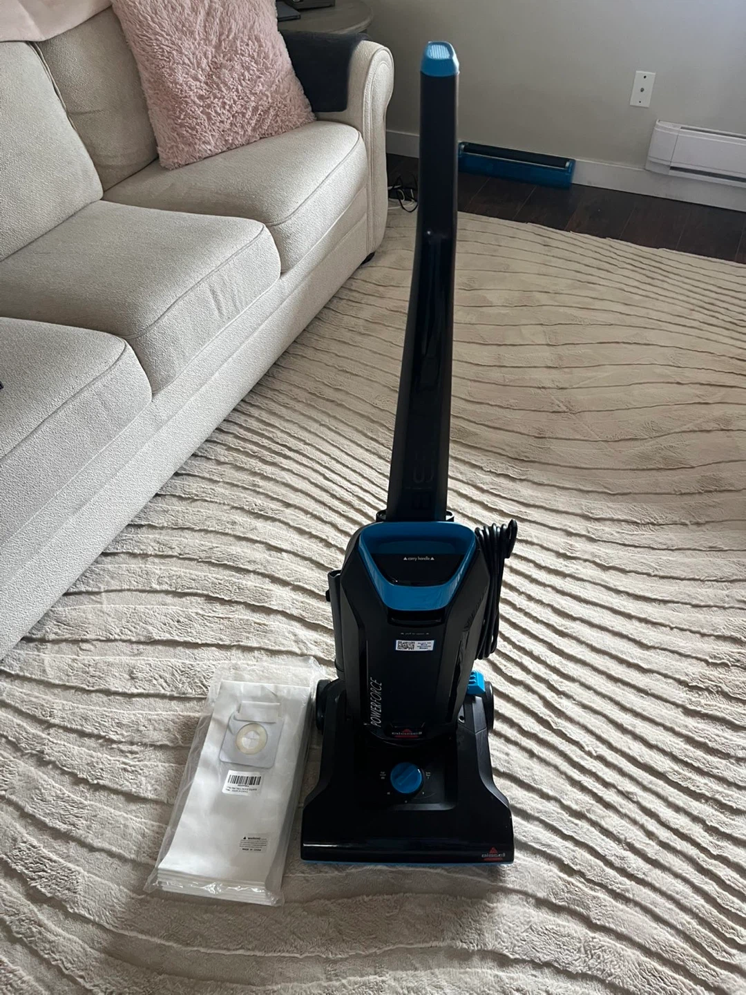 Bissell Powerforce Vacuum with Extra Filter Bags