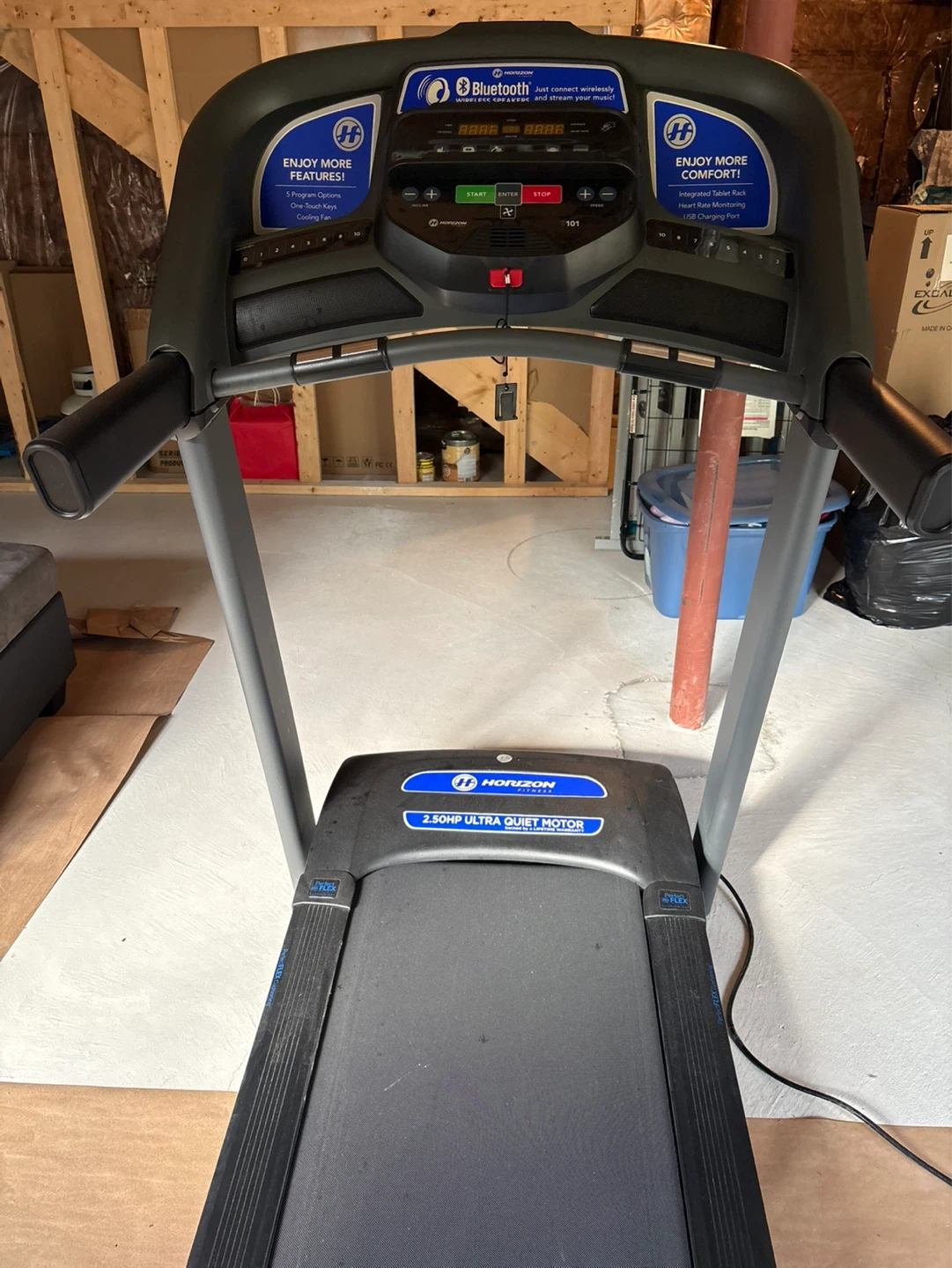 Horizon 2.5HP Ultra Quiet Motor Treadmill - photo 2