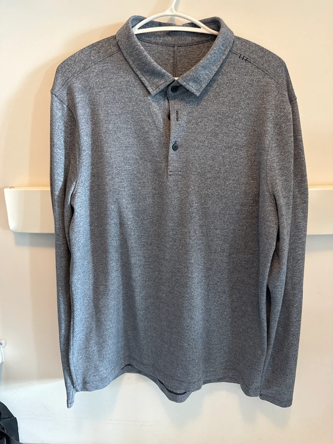 Lululemon Men’s Evolution Long-Sleeve Polo Shirt Large