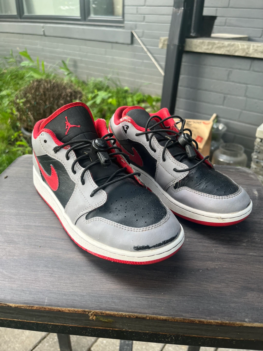 Air Jordan 1 Mid SE