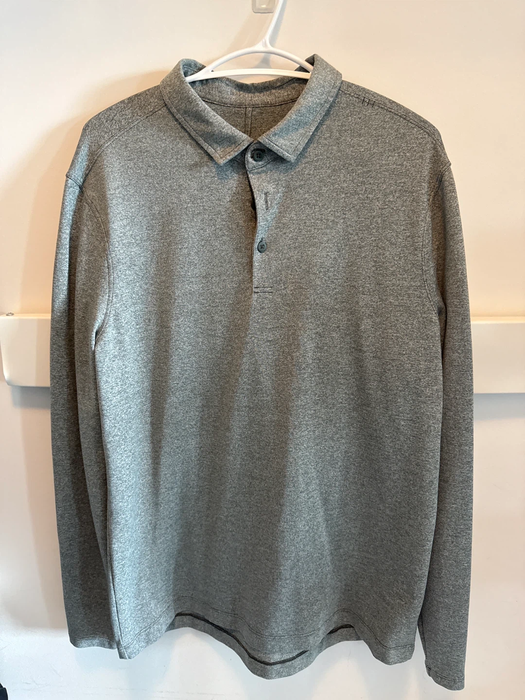 Lululemon Men’s Evolution Long-Sleeve Polo Shirt Large