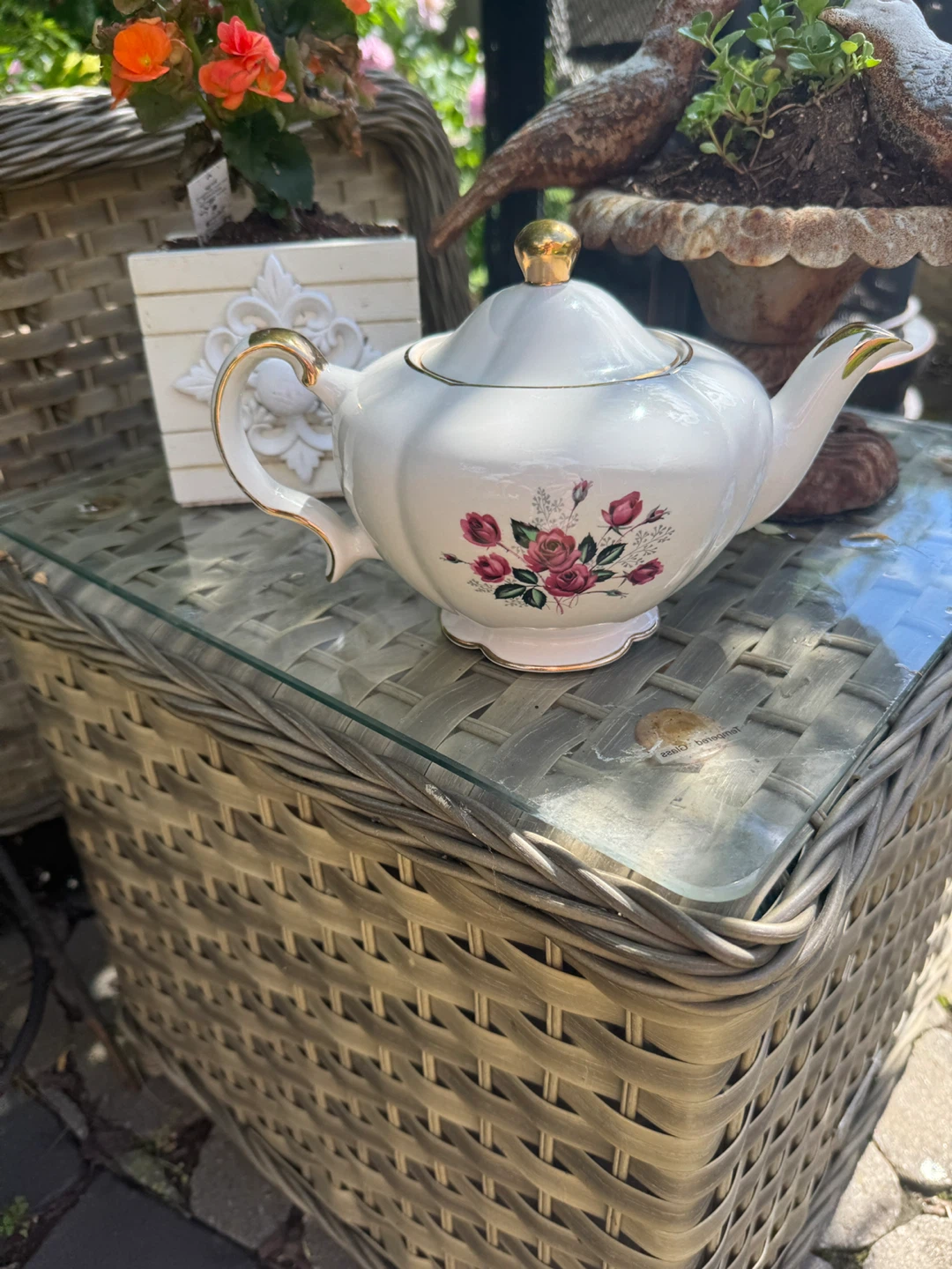 Ellgreave England Teapot Vintage