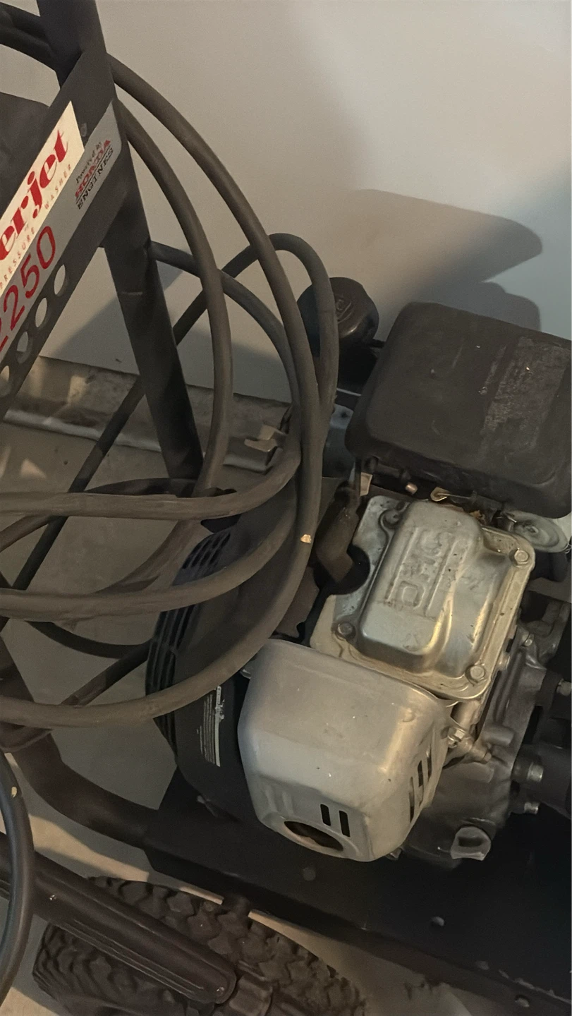 Power jet power washer  Honda engine - photo 3