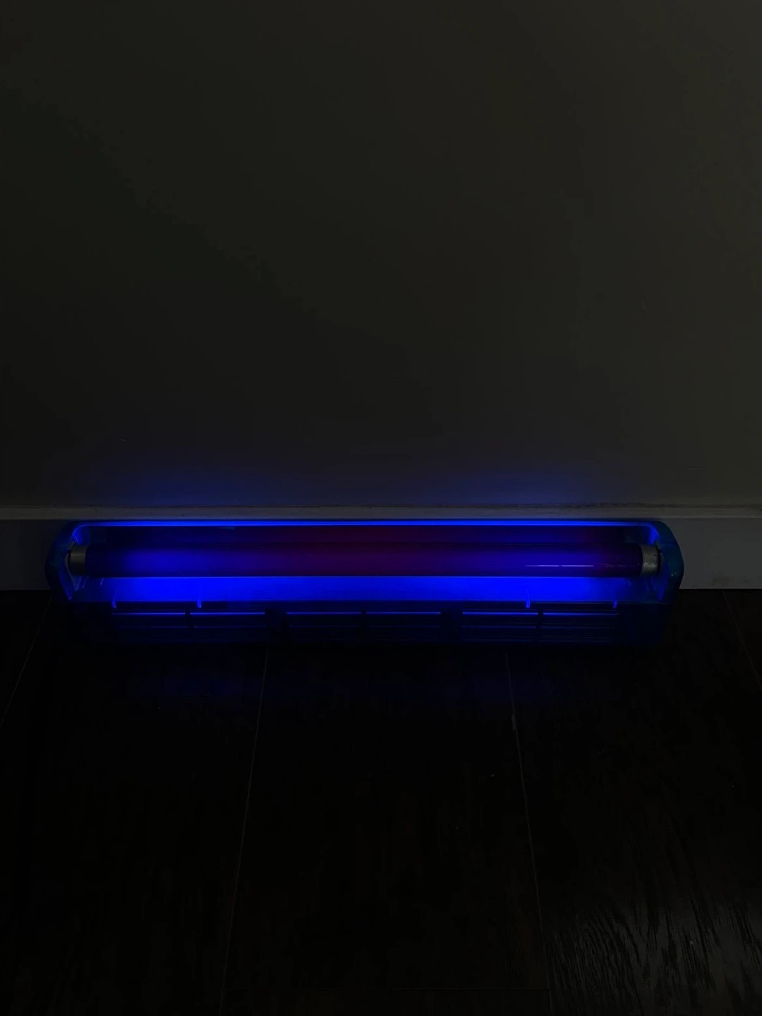 Beutifull old black light - photo 2