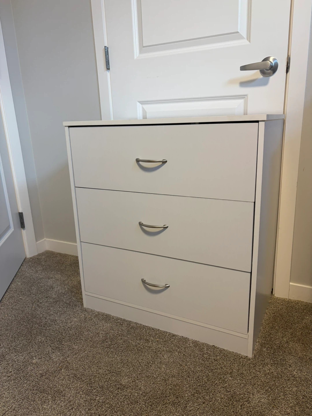White 3-Drawer Dresser - photo 2