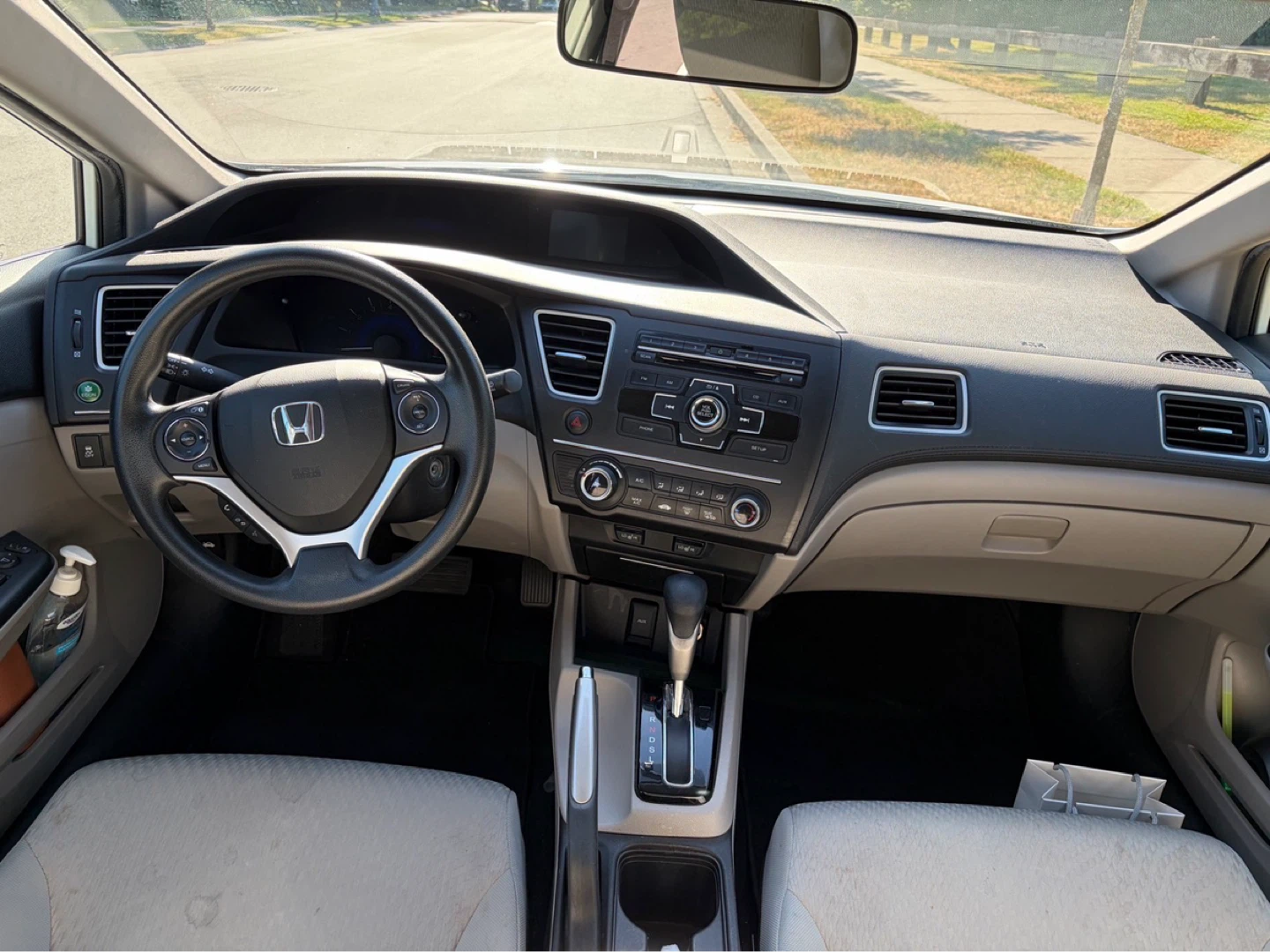 2014 Honda Civic LX – Excellent Condition, Low KM - photo 5