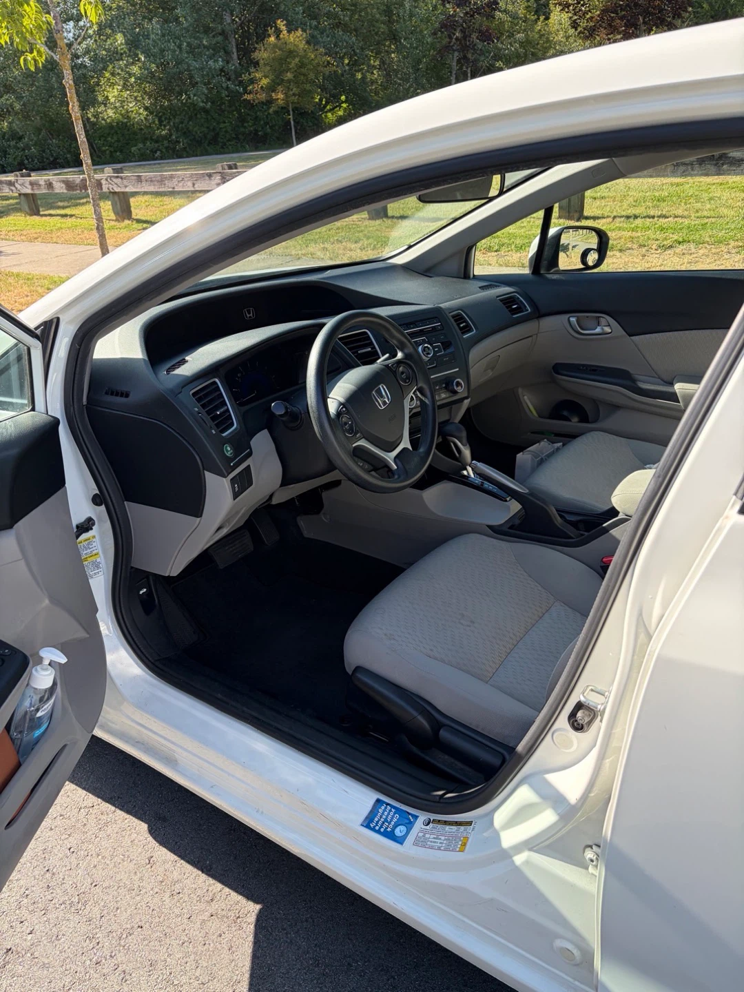 2014 Honda Civic LX – Excellent Condition, Low KM - photo 4