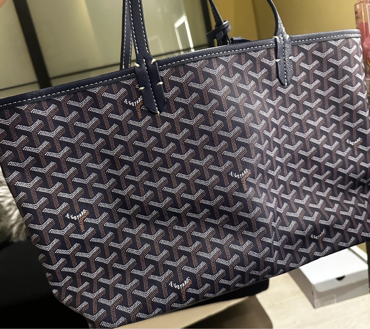 Goyard Tote Bag with Pouch